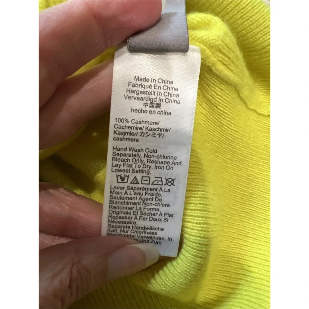 J. Crew 100% Cashmere Classic Fit Crewneck Pullover Sweater Yellow XS Preppy